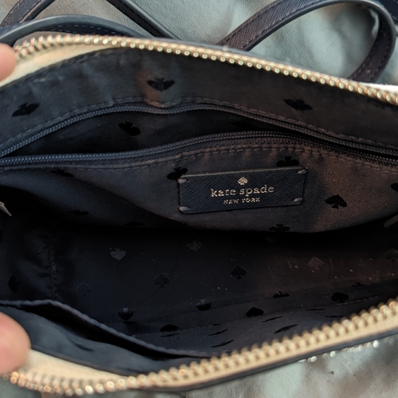 Kate Spade Crossbody - Picture 2 of 6